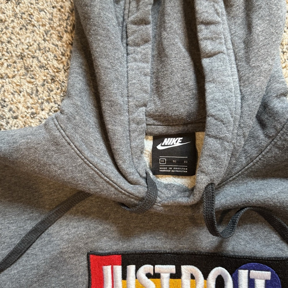 Nike Just Do It Multicolor Logo Men's Hoodie Sweatshirt Size XLarge Grey Gray - Picture 3 of 7